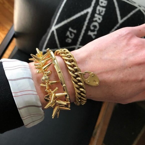 Stella & Dot | Chunky Link Vintage Gold Chain Link Heart Lock Bracelet - Picture 2 of 8